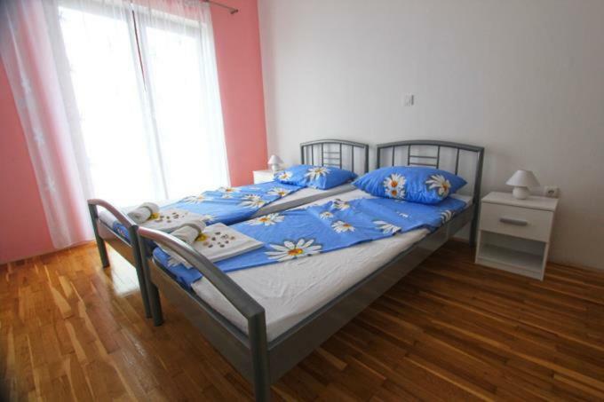 Apartmani Ante Jasenice  Exterior photo